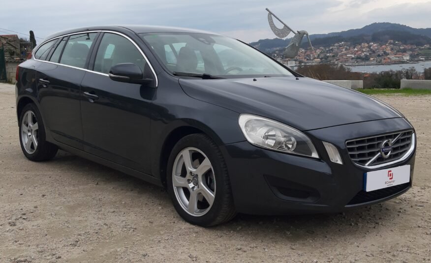 VOLVO V60 2.0 163cv D3 KINETIC AUTO