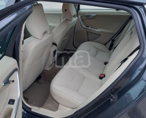 VOLVO V60 2.0 163cv D3 KINETIC AUTO