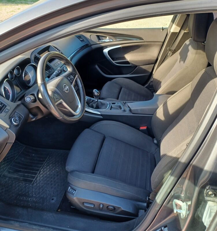OPEL INSIGNIA 2.0 CDTI 160 cv cosmo