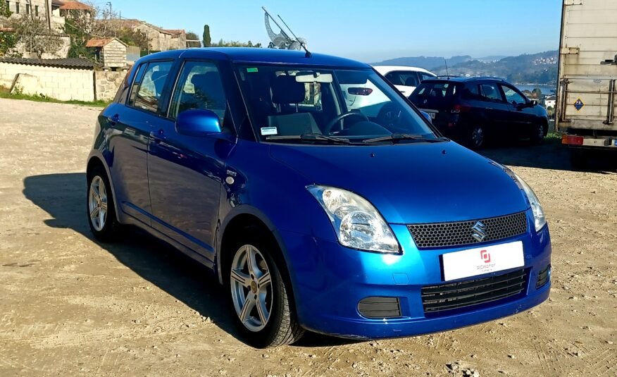 Suzuki Swift 1.3 ddis 70 cv glx