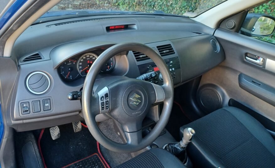 Suzuki Swift 1.3 ddis 70 cv glx