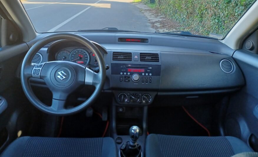 Suzuki Swift 1.3 ddis 70 cv glx