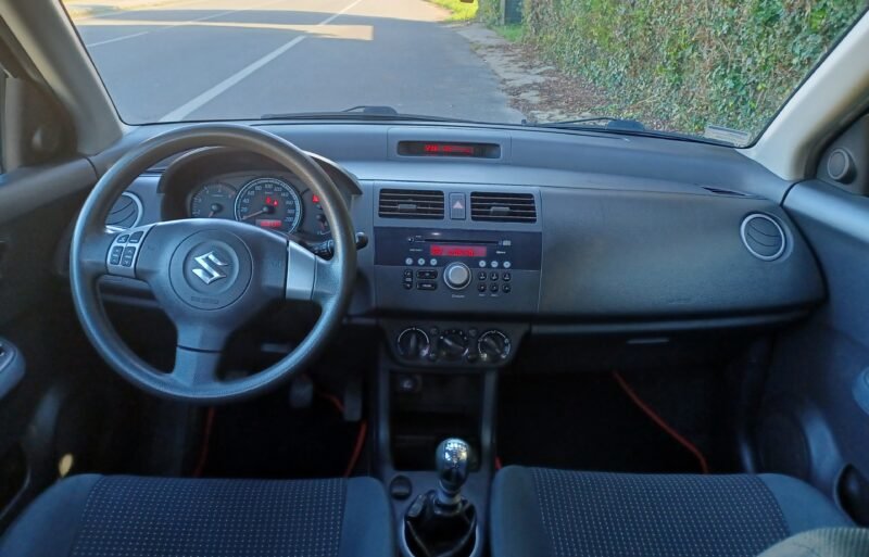 Suzuki Swift 1.3 ddis 70 cv glx