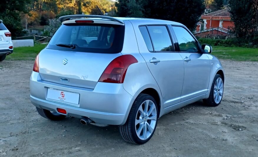 Suzuki Swift 1.4 90 cv 4×4 gl