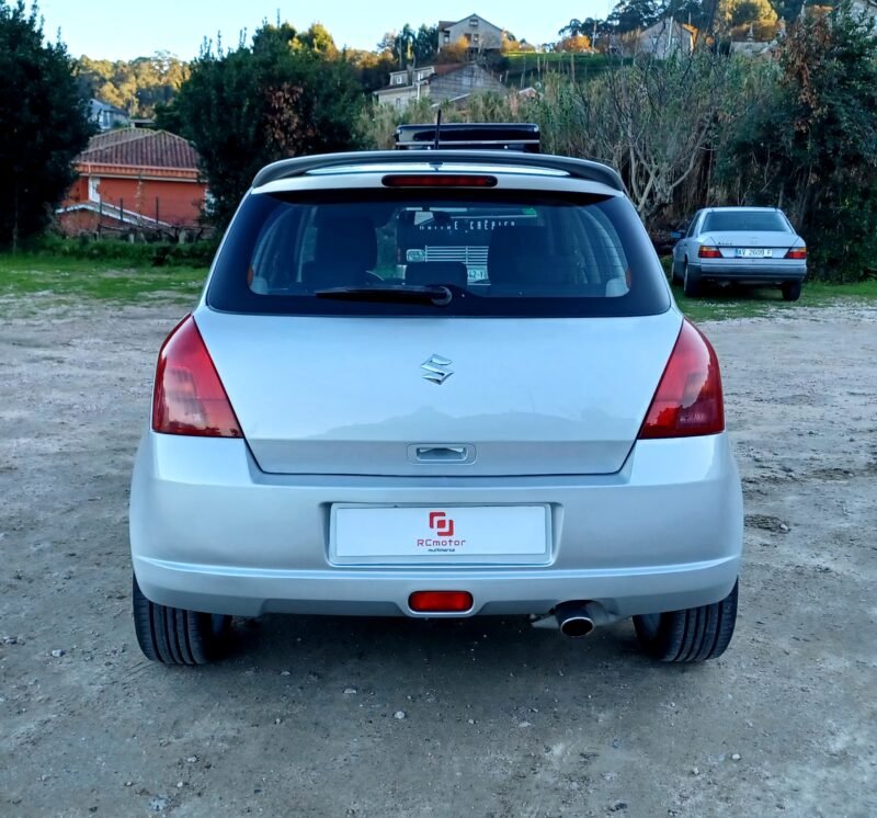 Suzuki Swift 1.4 90 cv 4×4 gl