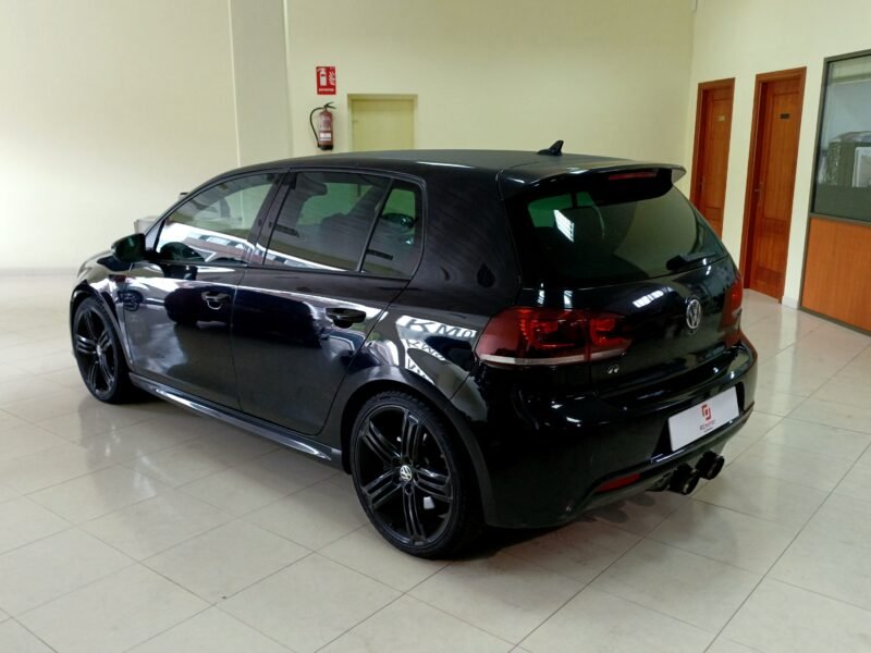 VOLKSWAGEN GOLF VI R DSG 2.0 TFSI 270 CV