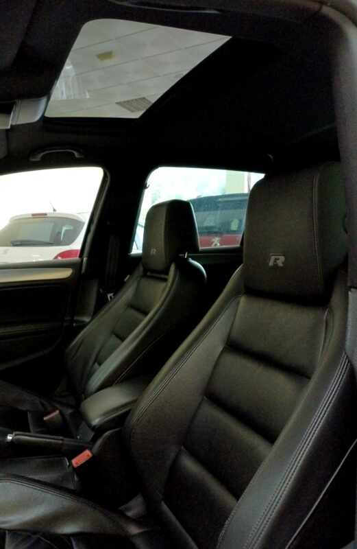 VOLKSWAGEN GOLF VI R DSG 2.0 TFSI 270 CV