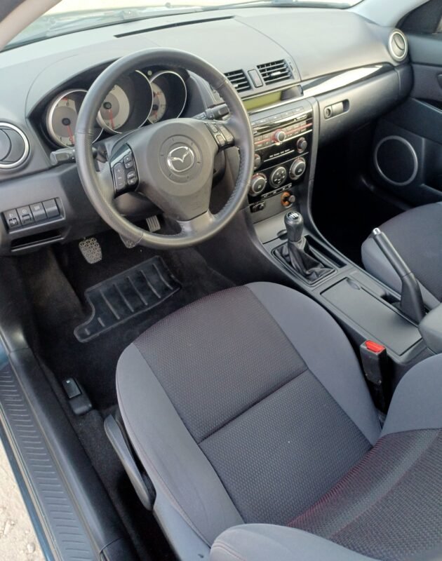 MAZDA 3 1.6 Crtd 109 cv Active