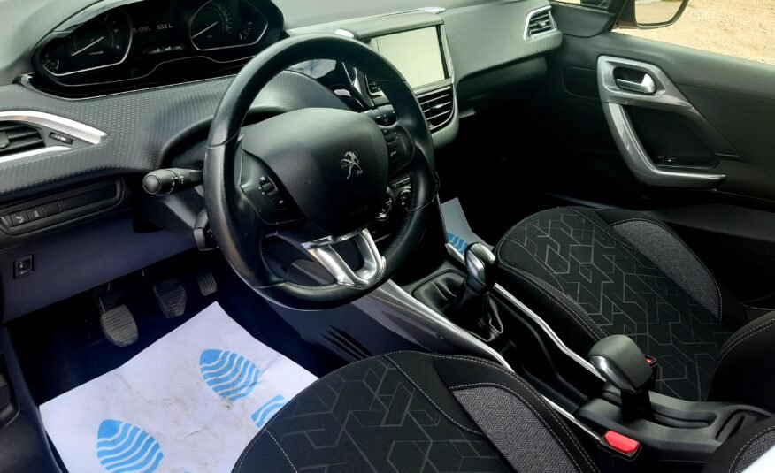 PEUGEOT 2008 1.6 hdi 100 cv Style