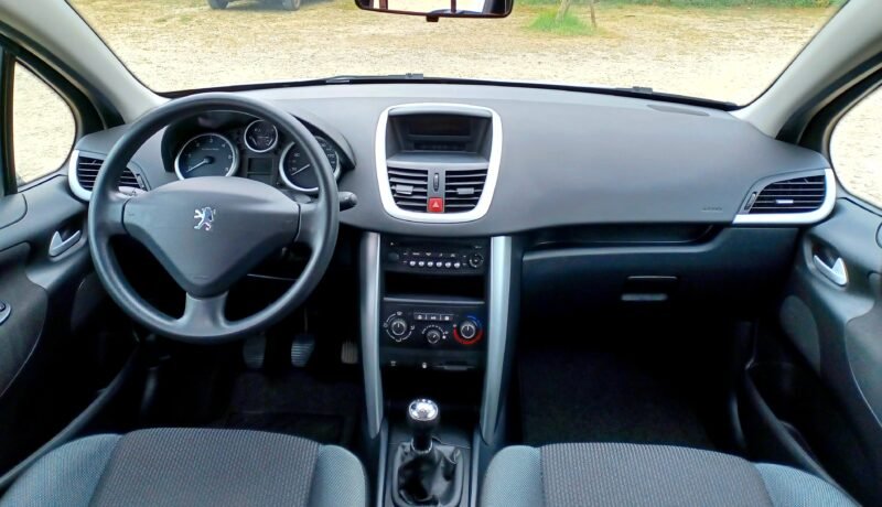 PEUGEOT 207+ 1.4 HDI 68 CV ACTIVE