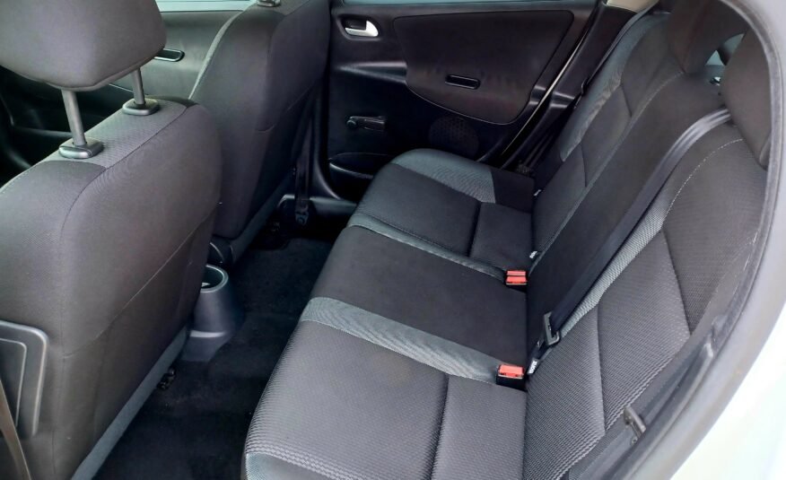 PEUGEOT 207+ 1.4 HDI 68 CV ACTIVE