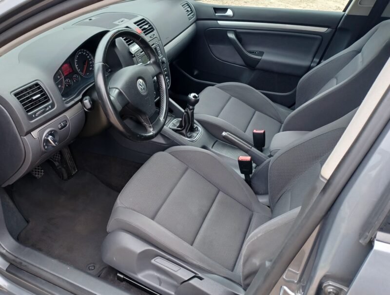 VOLKSWAGEN Golf 1.9 TDI Sport 5p.