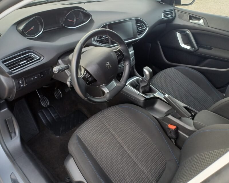 PEUGEOT 308 1.6 hdi 100 cv Style