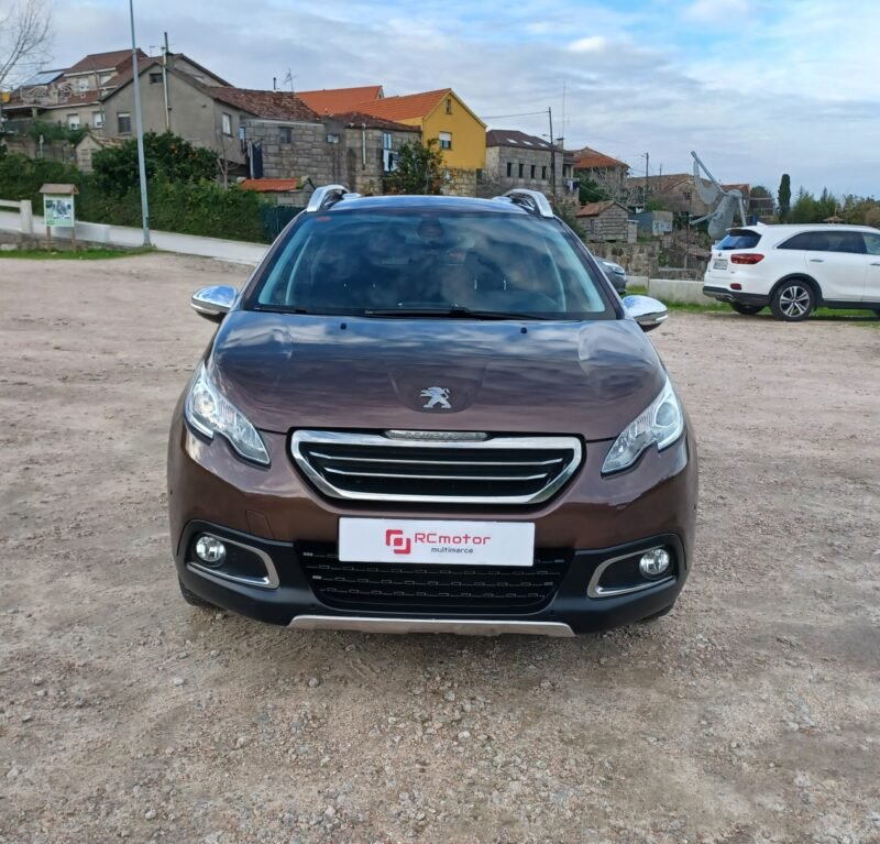 PEUGEOT 2008 1.6 e-hdi 115 cv Allure