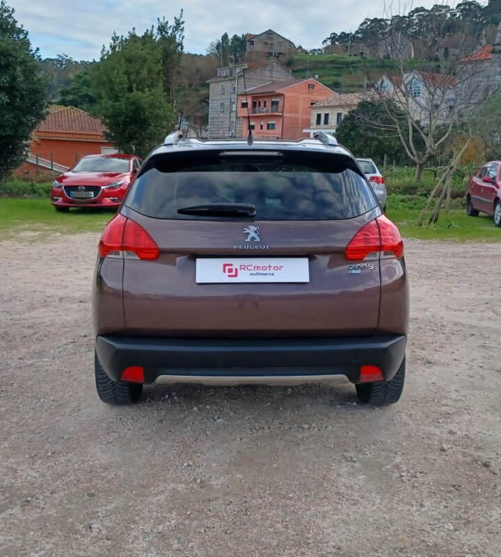 PEUGEOT 2008 1.6 e-hdi 115 cv Allure