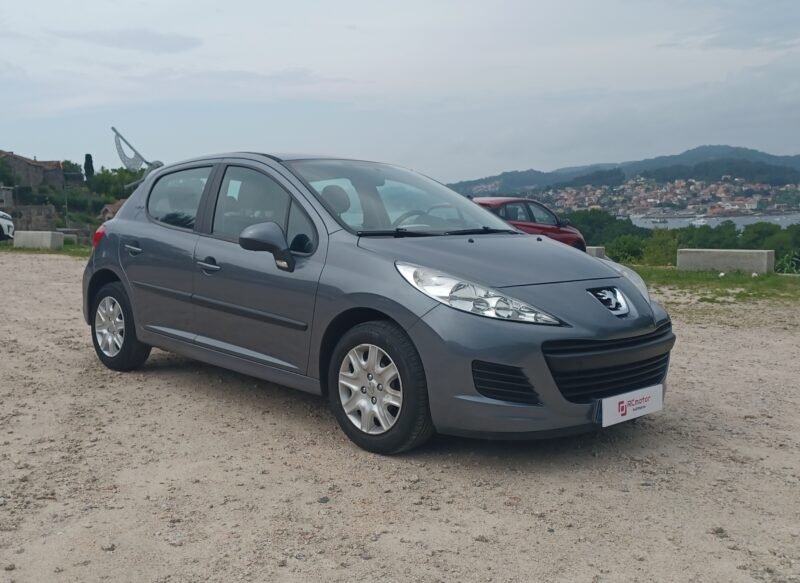 PEUGEOT 207+ 1.4 75 cv active