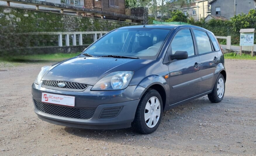 FORD Fiesta 1.4 Tdci 68 cv Ambiente