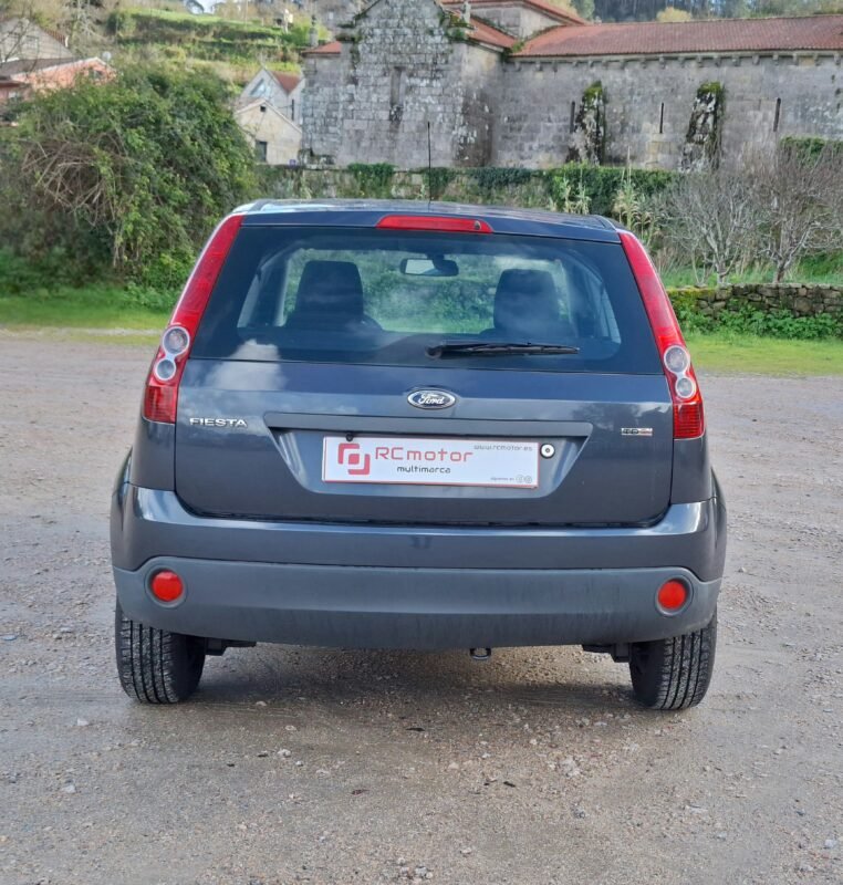 FORD Fiesta 1.4 Tdci 68 cv Ambiente