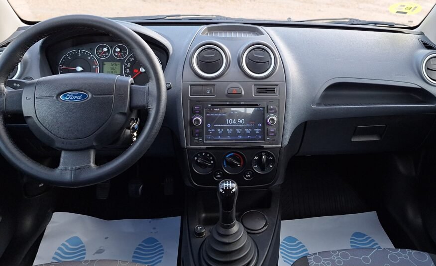 FORD Fiesta 1.4 Tdci 68 cv Ambiente