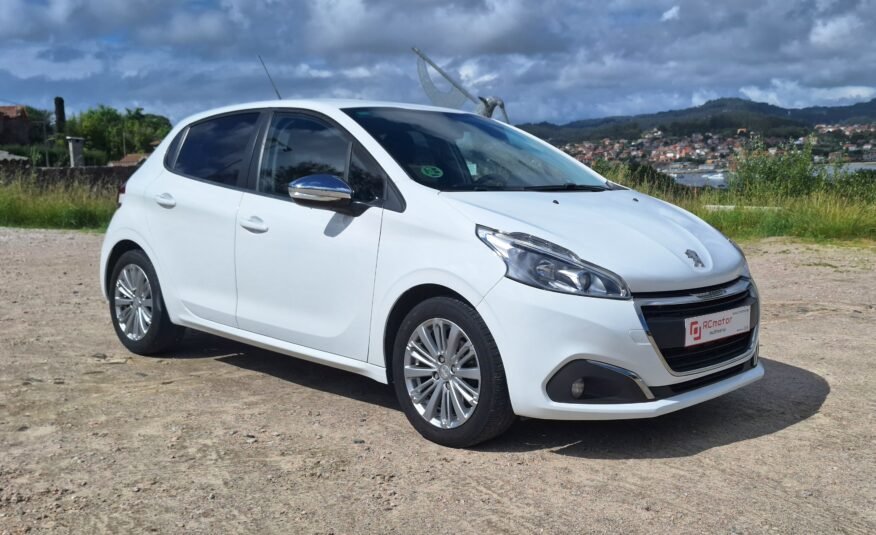 PEUGEOT 208 1.6 hdi 100 cv Style