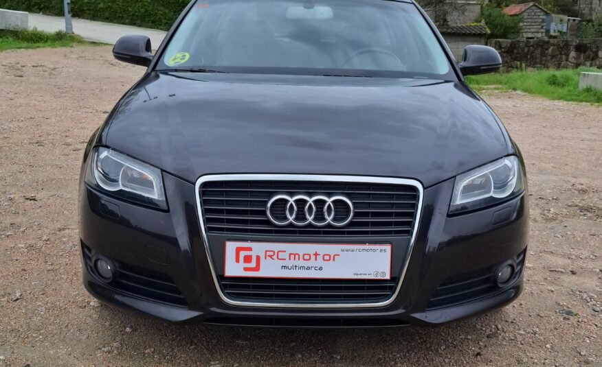 AUDI A3 2.0 Tdi 140 cv Sportback Attraction