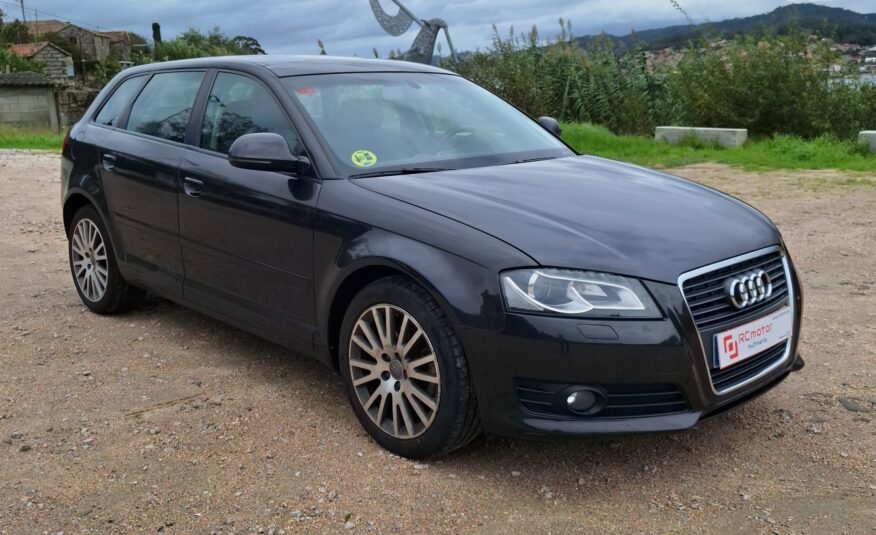 AUDI A3 2.0 Tdi 140 cv Sportback Attraction