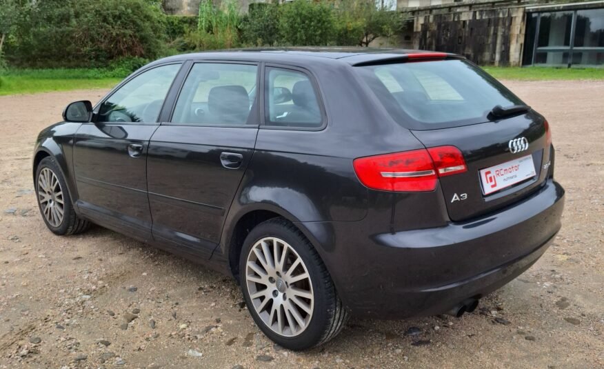 AUDI A3 2.0 Tdi 140 cv Sportback Attraction