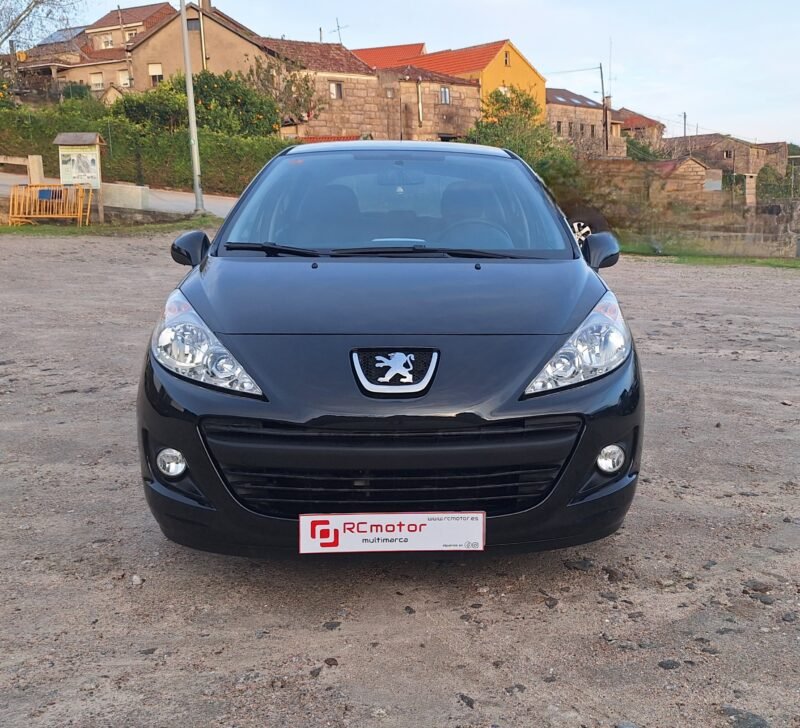 PEUGEOT 207+ 1.4 HDI 68 CV ACTIVE