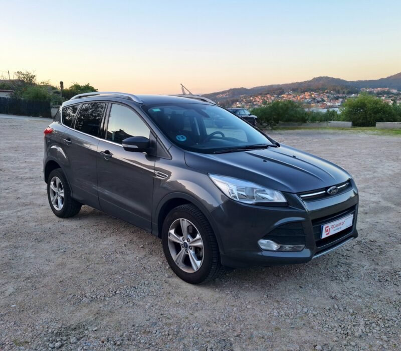 FORD Kuga 2.0 TDCI 120 cv 4×2 ASS Trend