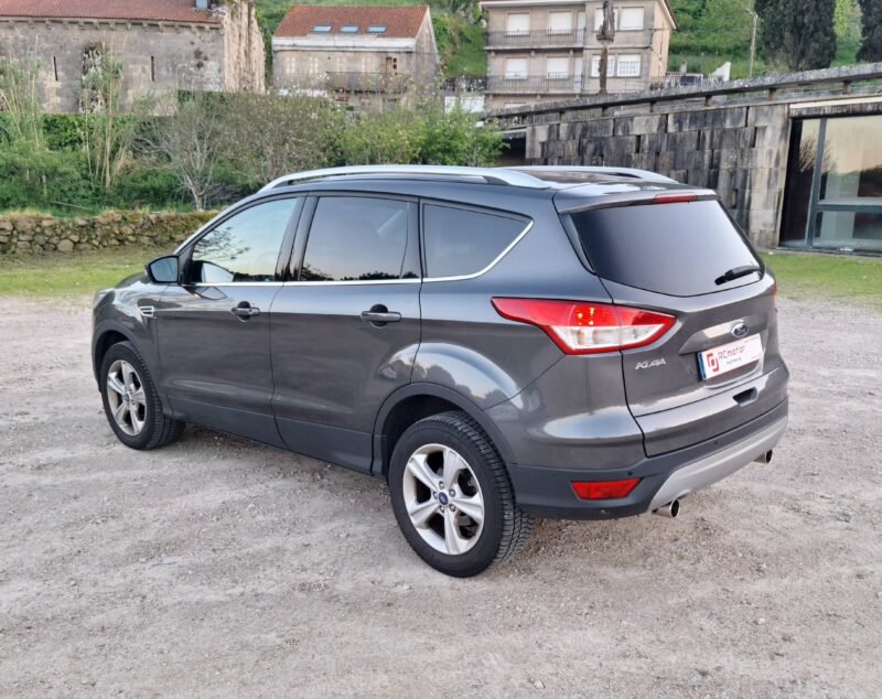 FORD Kuga 2.0 TDCI 120 cv 4×2 ASS Trend