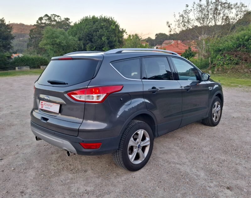 FORD Kuga 2.0 TDCI 120 cv 4×2 ASS Trend