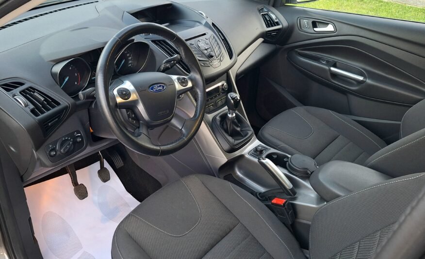 FORD Kuga 2.0 TDCI 120 cv 4×2 ASS Trend