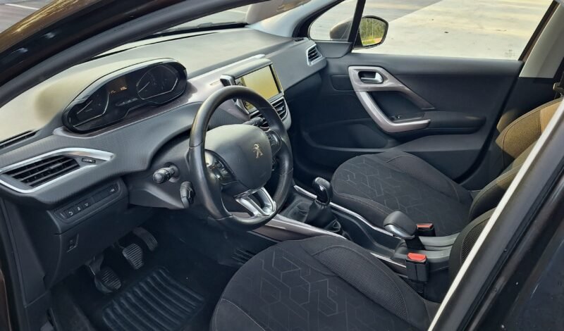 PEUGEOT 2008 1.6 E-hdi 92 cv Active