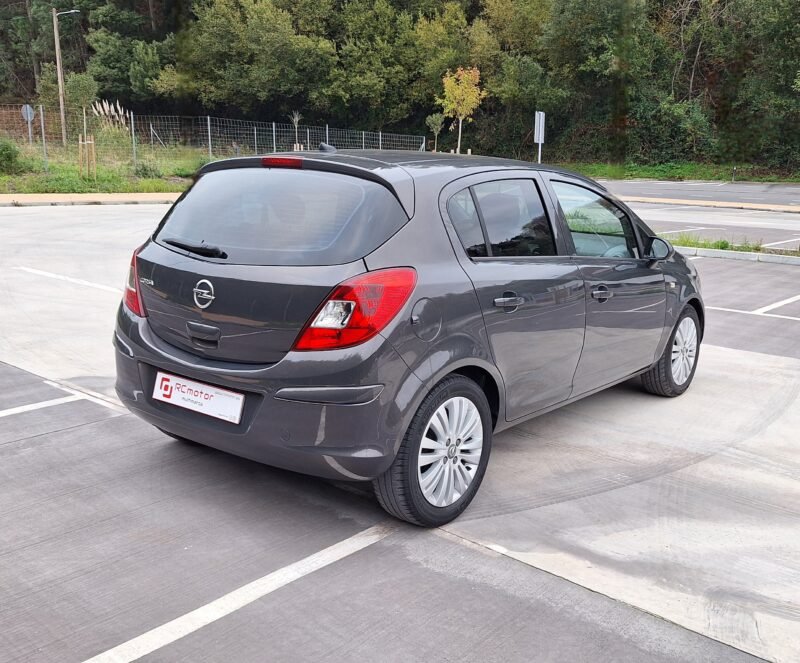 OPEL CORSA 1.4 100 CV Selective