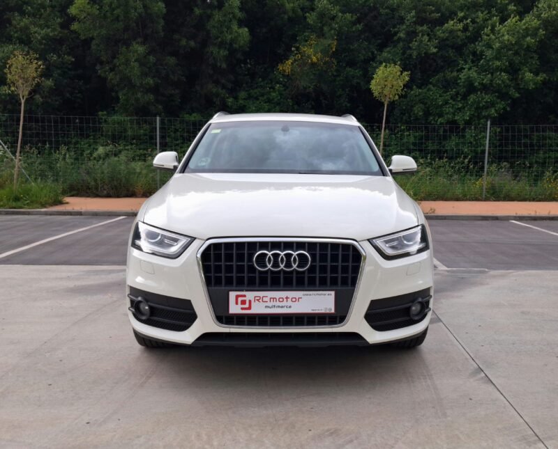 AUDI Q3 2.0 Tdi 140 cv Sport