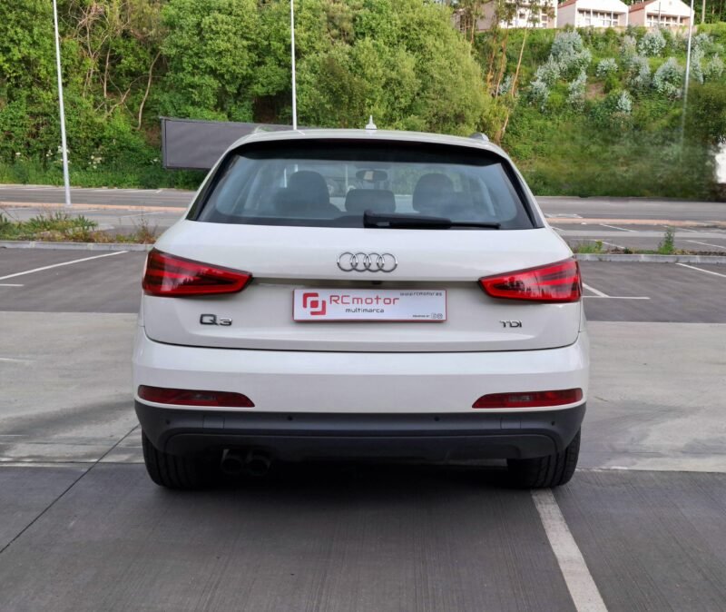 AUDI Q3 2.0 Tdi 140 cv Sport
