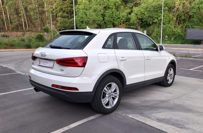 AUDI Q3 2.0 Tdi 140 cv Sport