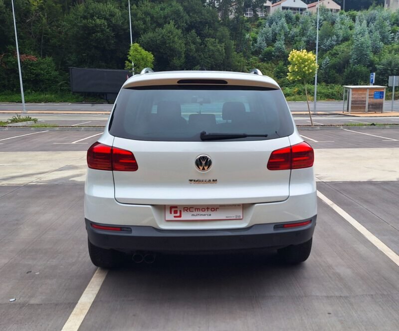 VOLKSWAGEN TIGUAN 2.0 Tdi 140 cv Cross