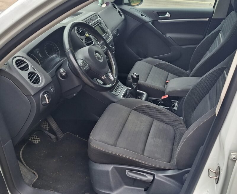 VOLKSWAGEN TIGUAN 2.0 Tdi 140 cv Cross