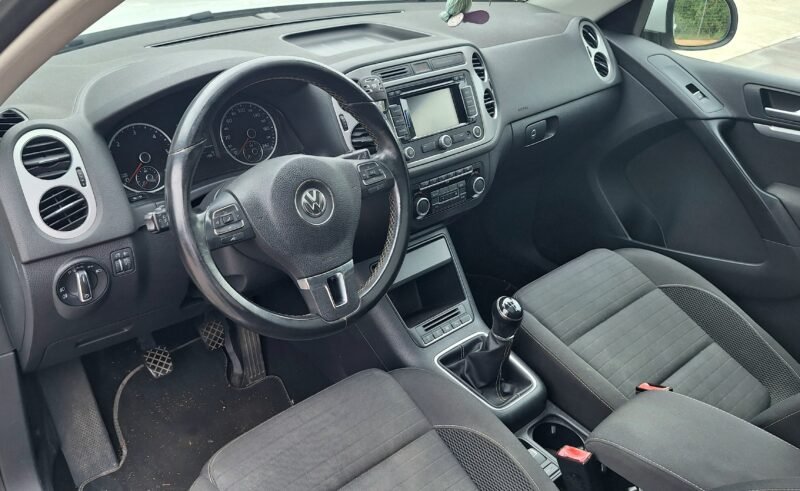VOLKSWAGEN TIGUAN 2.0 Tdi 140 cv Cross